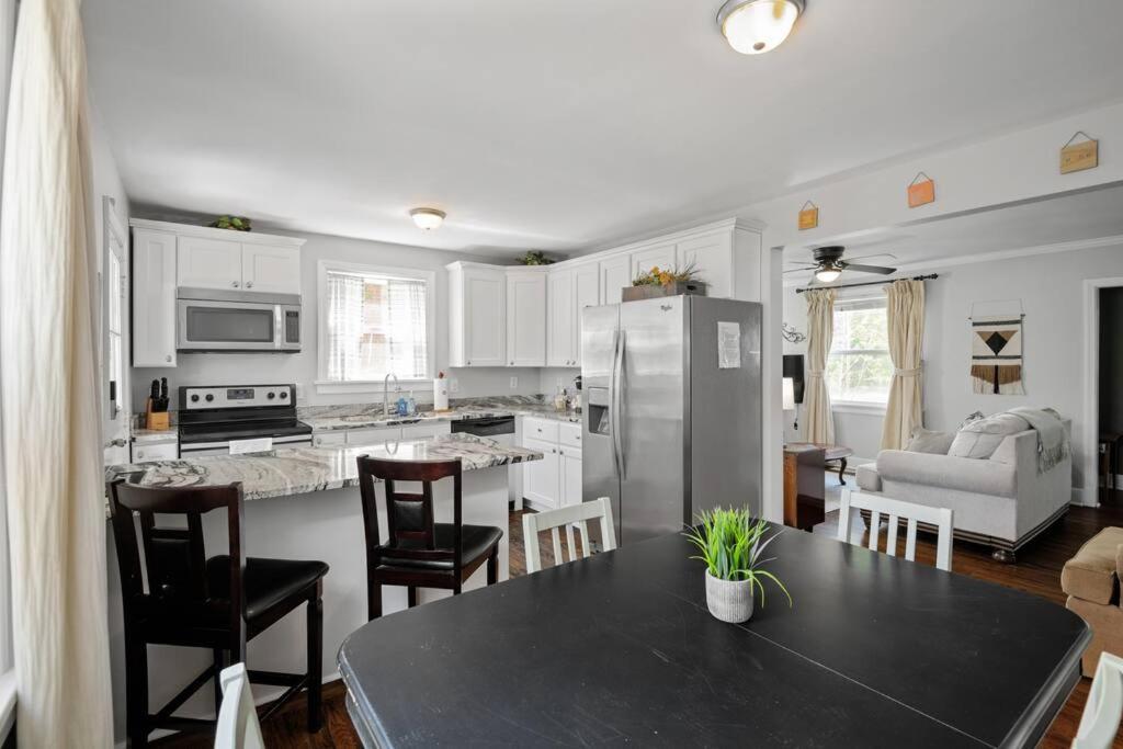 Private House + Yard Central Location To All Rva Richmond Exterior foto